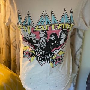 Chaser brand Def Leppard concert tee